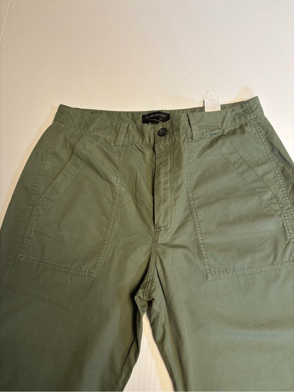 Banana Republic Women’s Olive Utility Chino Pants